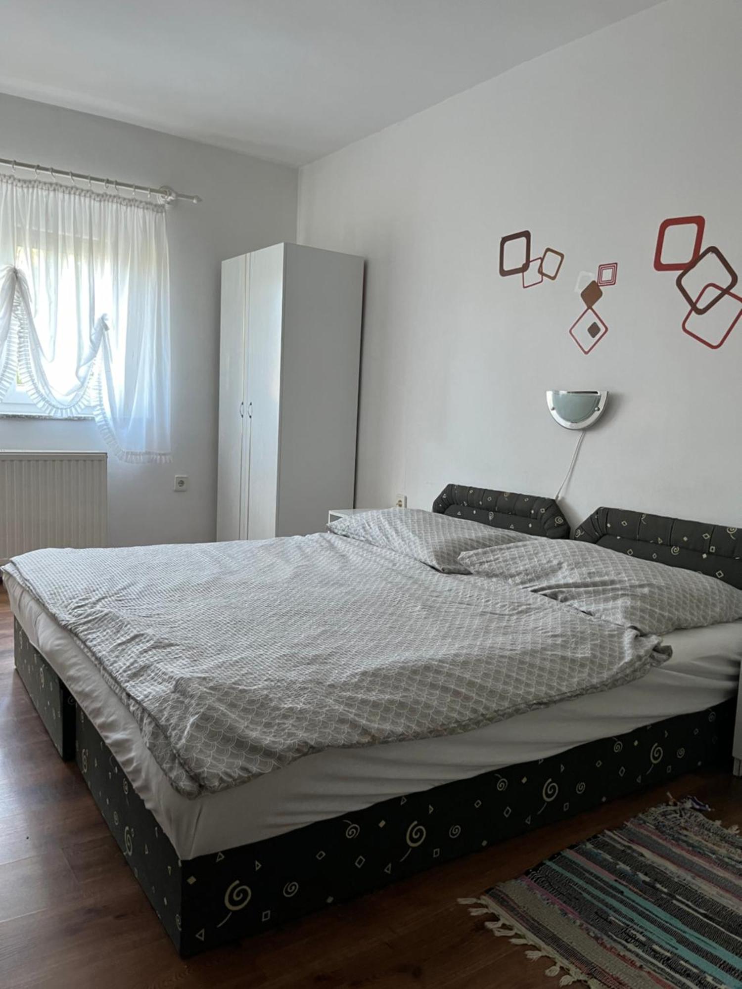 Gyoergyi Haus Hotel Bük Екстериор снимка
