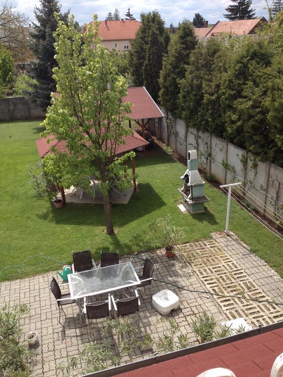 Gyoergyi Haus Hotel Bük Екстериор снимка